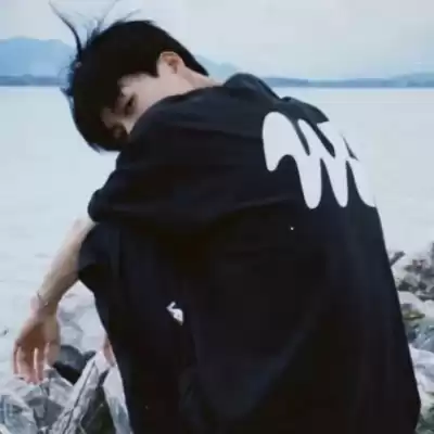 黄莉颖